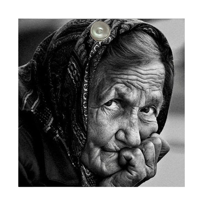 آینه جیبی طرح پرتره پیرزن مدل A146